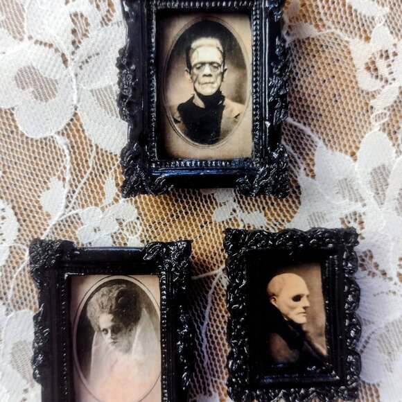 Magnets - Picture 4 of 4